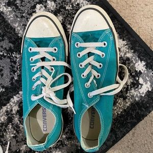Women converse